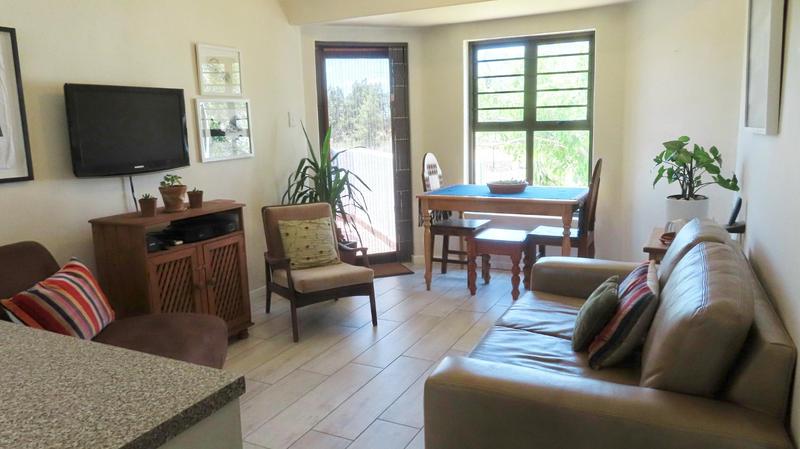 To Let 2 Bedroom Property for Rent in Paradyskloof Western Cape